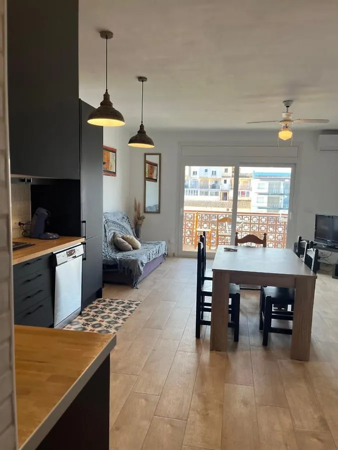Acogedor Apartamento Con Vistas Al Canal contacts